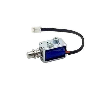 Solenoide de empuje y tracción de tamaño pequeño con estructura de marco abierto y orificios de montaje para una fácil instalación