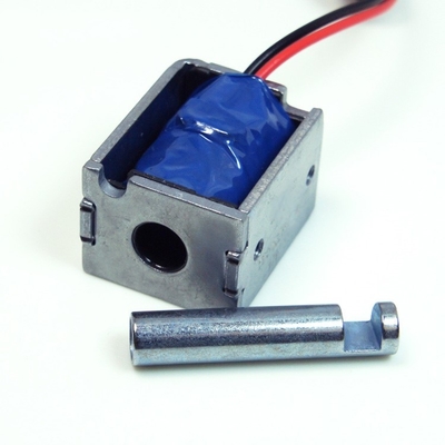 electroimán de vaivén del solenoide de 5.3W DC8V para la máquina de juego del billar